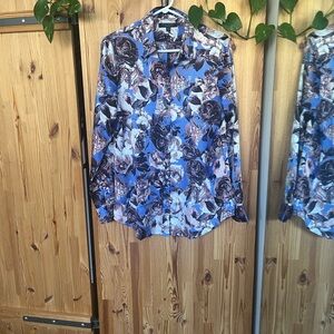 Banana Republic blue floral blouse (size M)